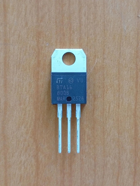 BTA16-800B