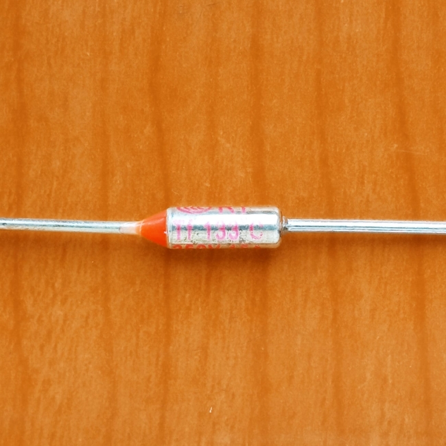 Термопредохранитель RY-01 133C 15A