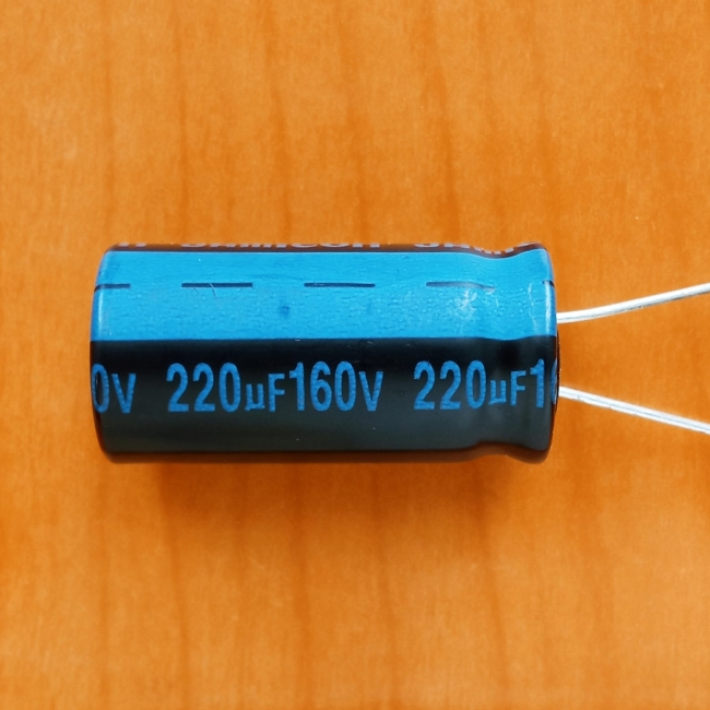 220mkF 160v 105C Jamicon TK
