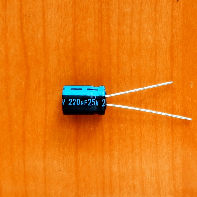 220mkF 25v 105C Jamicon TK