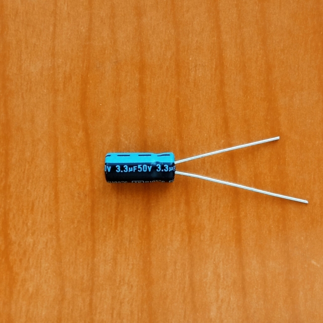 3.3mkF 50v 105C Jamicon TK