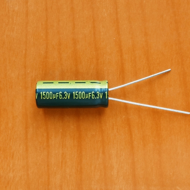 1500mkF 6.3v 105C Jamicon WL (компьютерный)