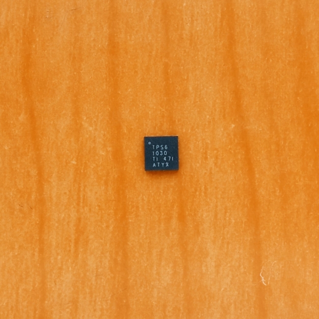 TPS61030RSA