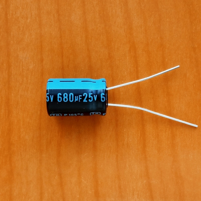680mkF  25v 105C Jamicon TK