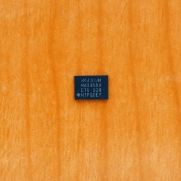 MAX9590ETU
