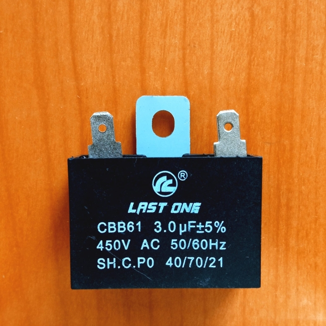 CBB61 3.0mkF 450v (клеммы)
