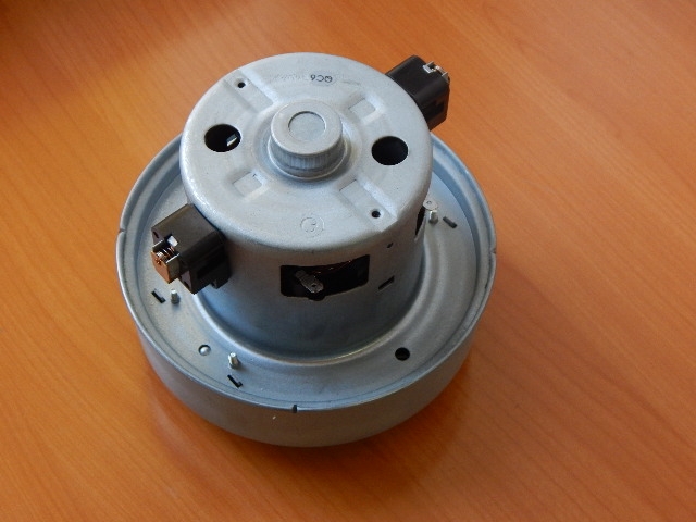 Двигатель пылесоса 2000W D=135mm H=117mm (VCM-M10GU, VC07223W)