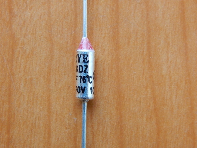Термопредохранитель RY-01 76C 10A