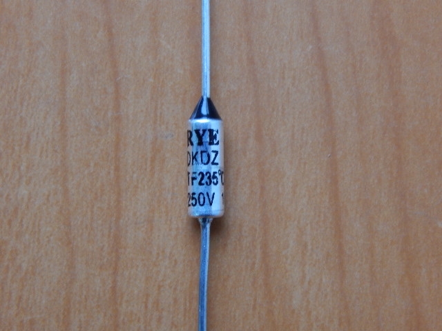 Термопредохранитель RY-01 235C 10A