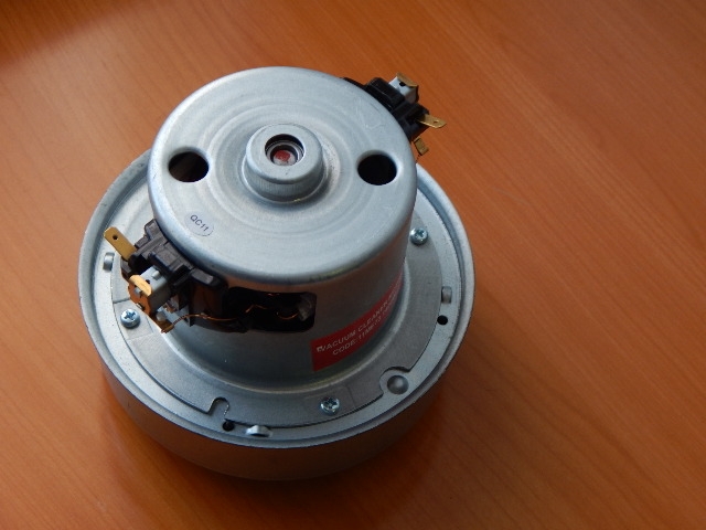 Двигатель пылесоса 1400W D=135mm H=109mm (11me122)