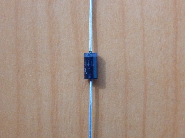P6KE440A (440V, 600W)