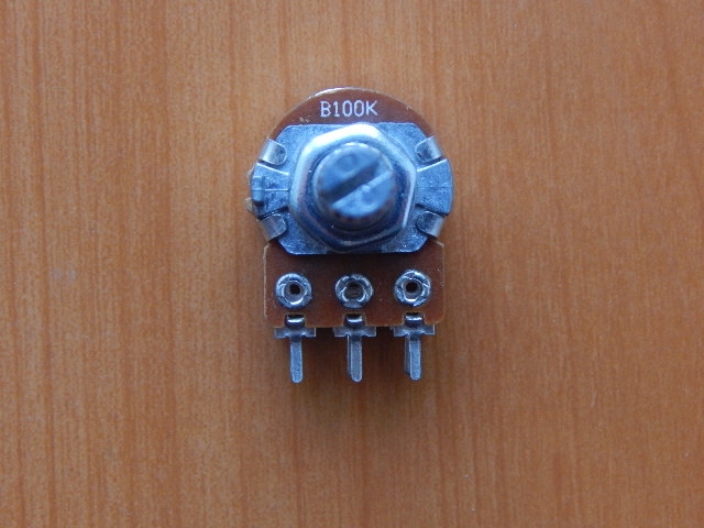 Резистор переменный 6-pin(3+3) B100K d=16mm L=20mm стерео с рифлением (№2)