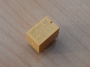Реле 24V 3A 1C (HK4100F-DC24V-SHG)