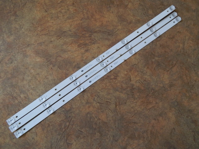 Подсветка LED TV Dexp, HI, Lumus, Novex 3 планки по 671mm 7линз (3V) FOYE-671-390-1B7C-20*1mm 39"