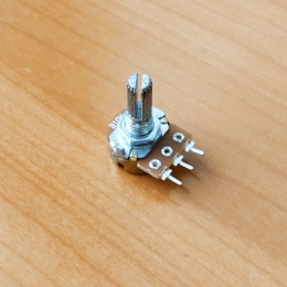 Резистор переменный 3-pin B10K d=16mm L=20mm моно с рифлением (№1)