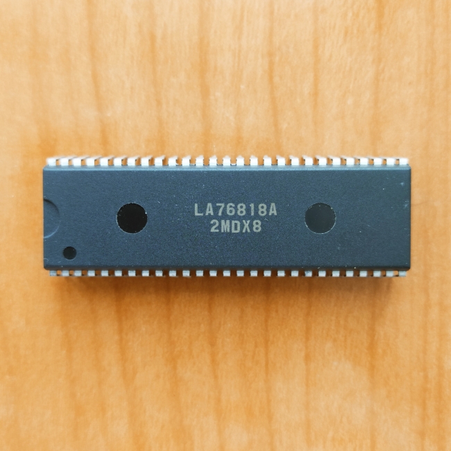 LA76818A