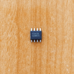 HT24LC08  SMD