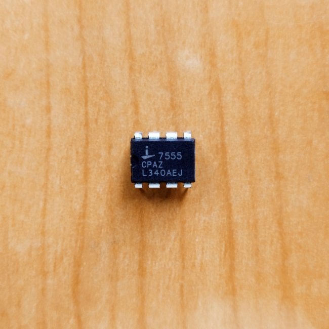 ICM7555IPAZ