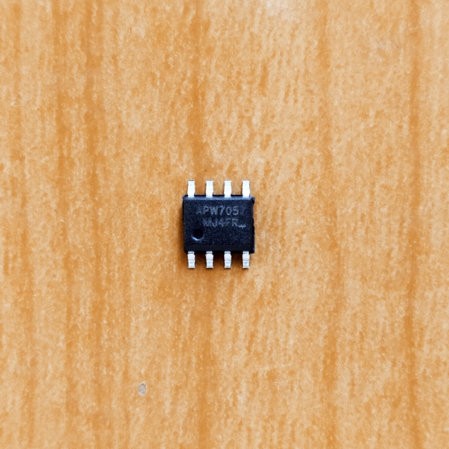 APW7057