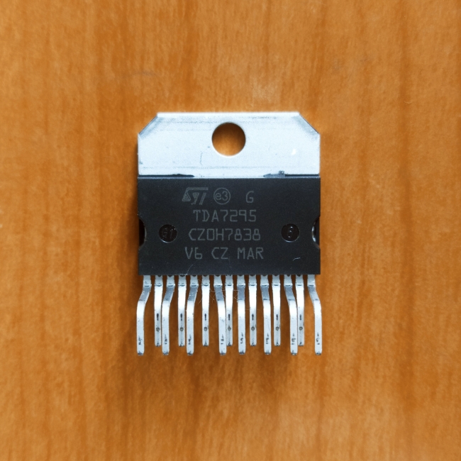 TDA7295