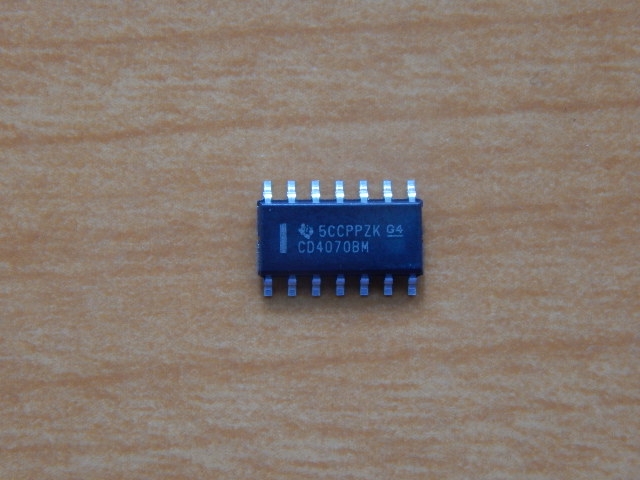 CD4070BM
