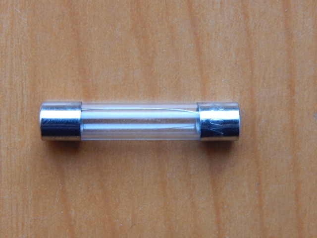 Предохранитель 6x30mm 12A ВПБ6-26