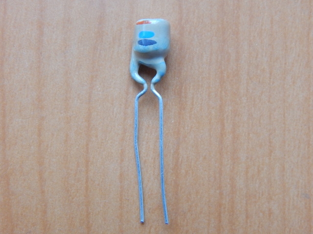 CAP 47mkF 10V 20% (К53-34)
