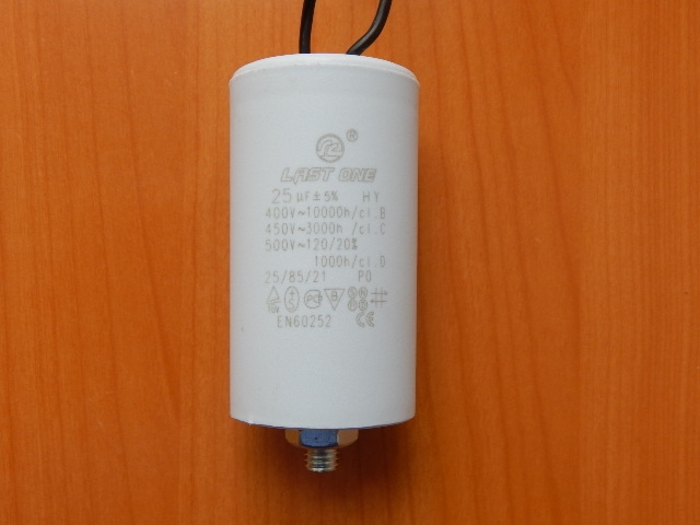 CBB60L 25mkF 450v (гибкие выводы + болт)