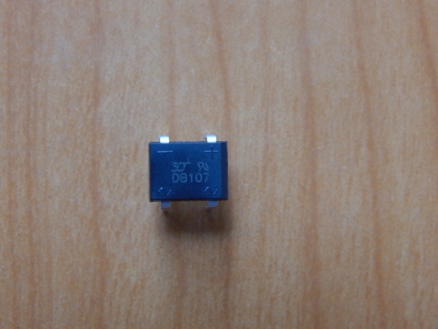 DB107 (1000V, 1A)