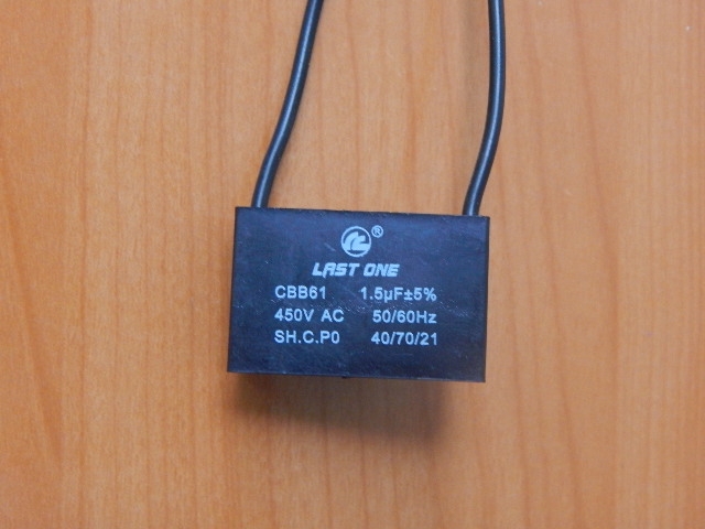 CBB61  1.5mkF 450v (гибкие выводы)