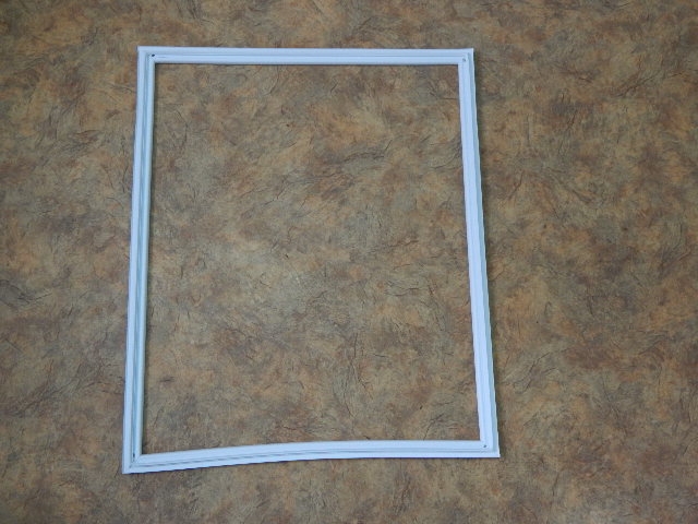 Уплотнитель двери холодильника Атлант 560x680mm (769748901502)