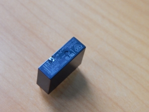 Реле  24V  5A 1C  (FTR-F3AA024E)