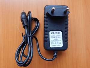 Адаптер питания 220/ 5.0V 2.0A 10W (2.5x0.7mm) LJS-0520