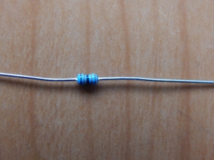 Резистор 0.125w 33om (33R) 5%