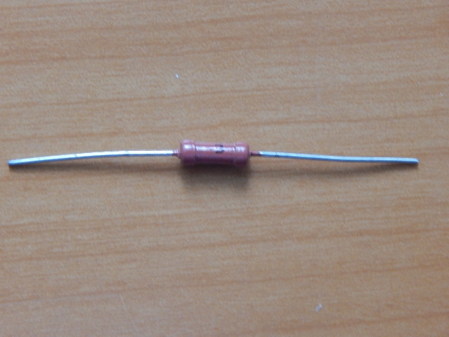 Резистор 0.5w 2.7om (2R7) 5% (МЛТ)