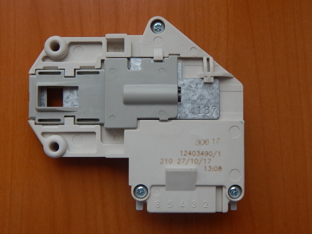 Блокировка люка Electrolux, Zanussi  (1240349017, INT004ZN)
