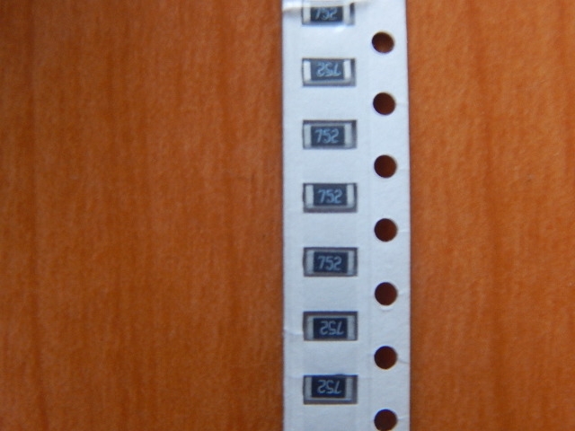 Резистор SMD     7.5kom  0.25w  1206 (7K5) 5%  (752)