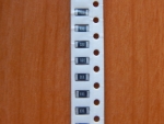 Резистор SMD      330om  0.25w  1206 (330R) 5%  (331)