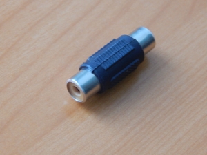 Переходник RCA гн. - RCA гн. пластик 2-270