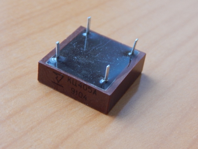 КЦ405А (600V, 1A)