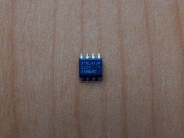 AT24C02C-SSHM-T (02CM)
