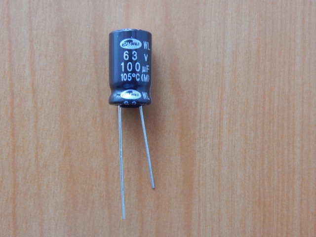 100mkF  63v 105C Samwha WL (компьютерный)