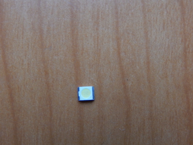 Светодиод SMD 3528 белый 3.05-3.65V 280mA SBWVT120E (Б+)