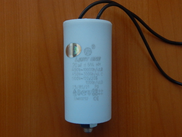 CBB60L 20mkF 450v (гибкие выводы + болт)