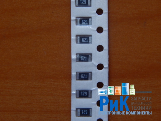 Резистор SMD      620om  0.25w  1206 (620R) 5%  (621)