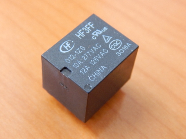 Реле  12V 10A 1C  (HF3FF-012-1ZS)