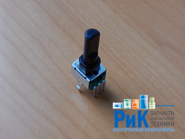 Резистор переменный 3-pin B500K 8x8mm L=30.2mm моно лыска  RV09BF-40E1N-215F-B500K-AC