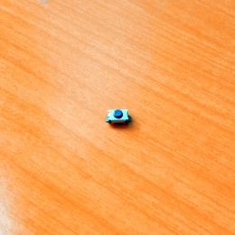 Кнопка 2-pin 3x4x2.5mm L=0.5mm SMD (№13)