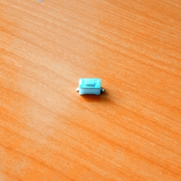 Кнопка 2-pin 3x6x5mm L=1mm SMD (№53)