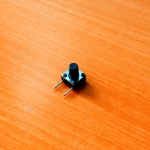 Кнопка 2-pin  6x6x8mm L=4.5mm боковая  (№28a)